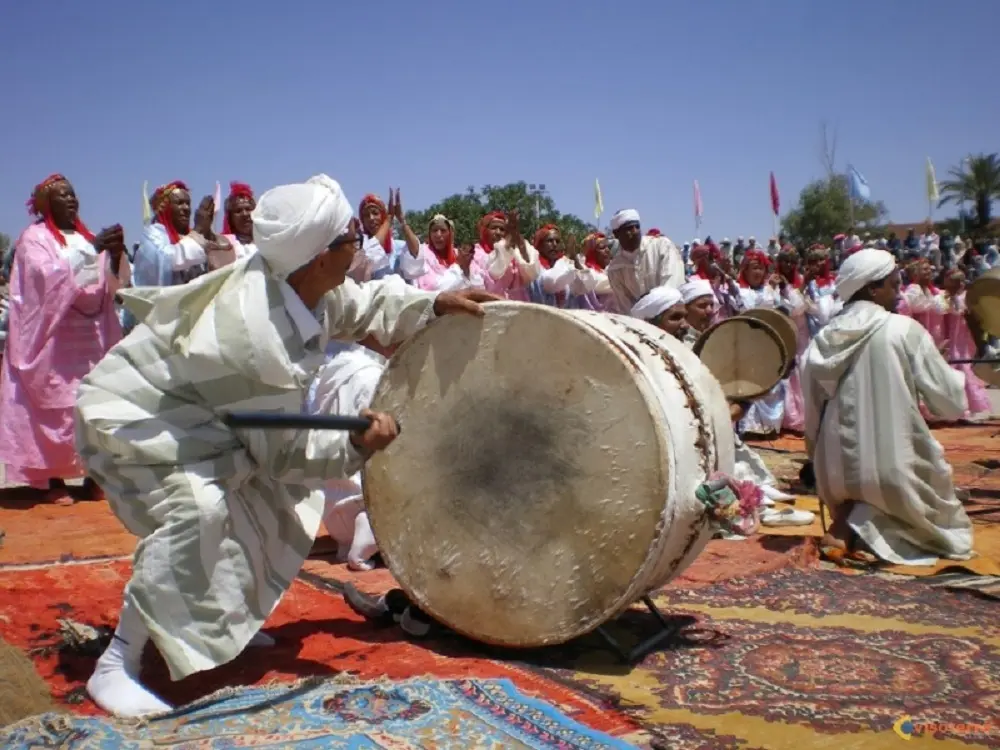 Morocco Sightseeing, Visite Morocco, Découvrez tout sur Ahwach, une tradition typique d’Ouarzazate
