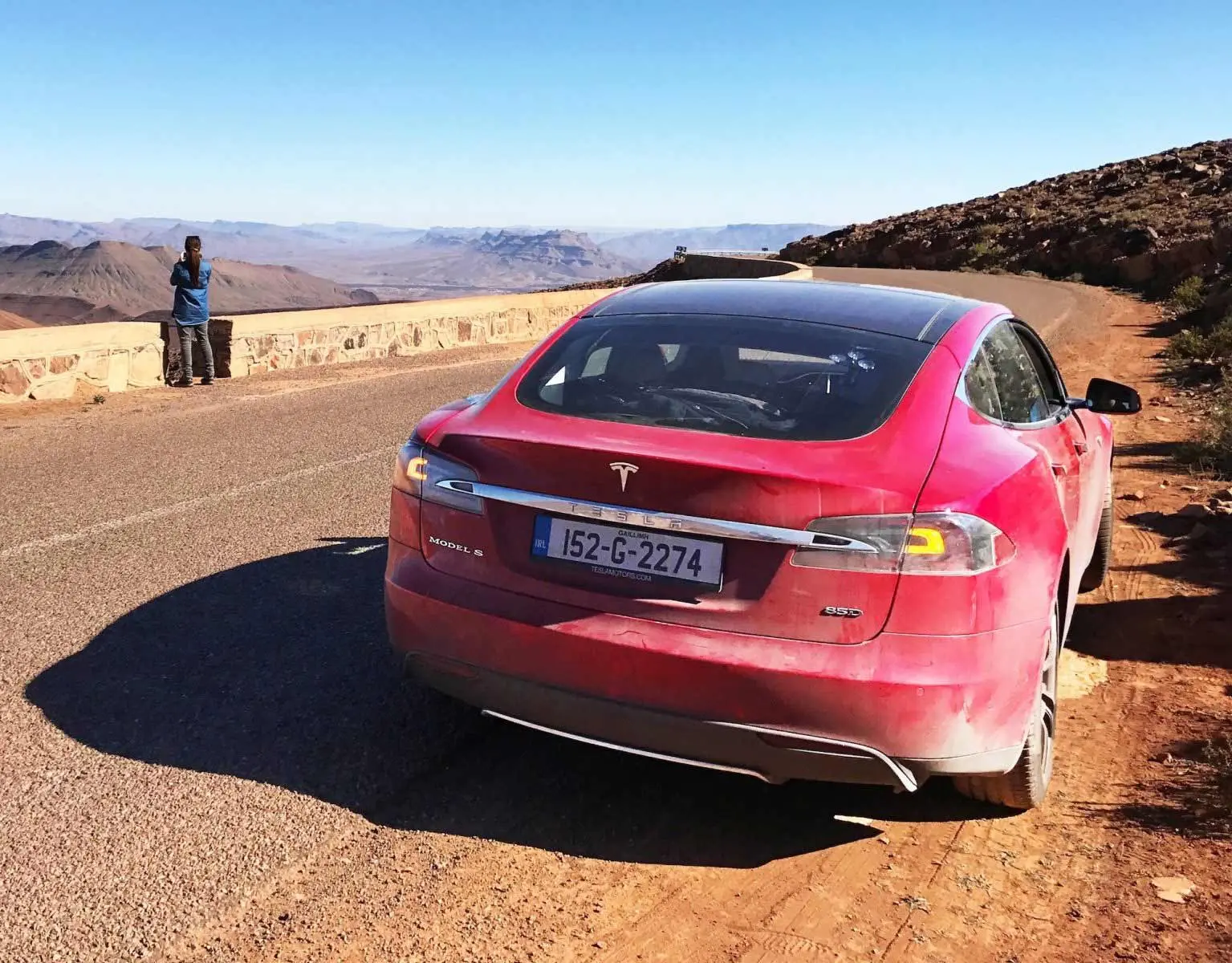 Morocco Sightseeing, Visite Morocco, Travelled to Ouarzazate in Morocco (via Edinburgh) in Tesla